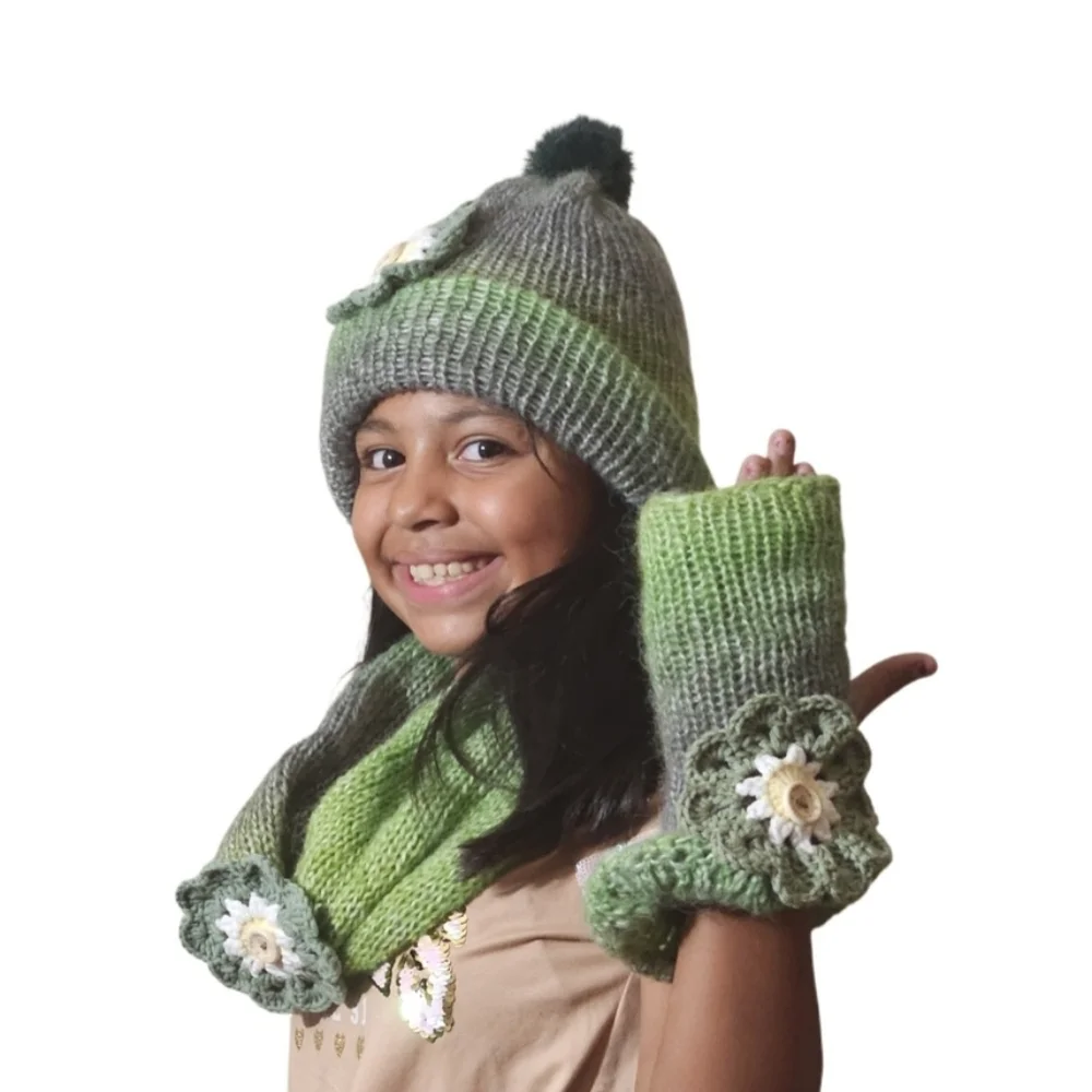 Hand Crafted Crochet Winter 3pc Set Green Ombré Beanie Scarf gloves wool floral